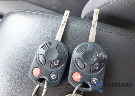 2014 Ford Focus Se из США, поврежденный, VIN 1FADP3F28EL339107